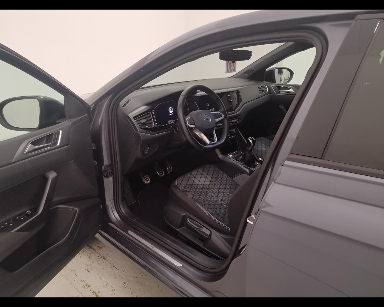 VOLKSWAGEN Taigo - Taigo 1.0 tsi R-Line 110cv