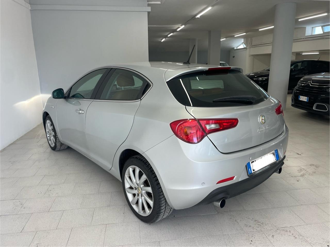 Alfa Romeo Giulietta 2.0 JTDm-2 170 CV TCT Distinctive