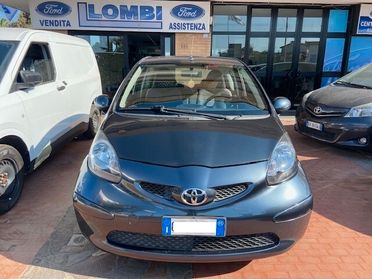 Toyota Aygo 1.0 12V VVT-i 3 porte Sol