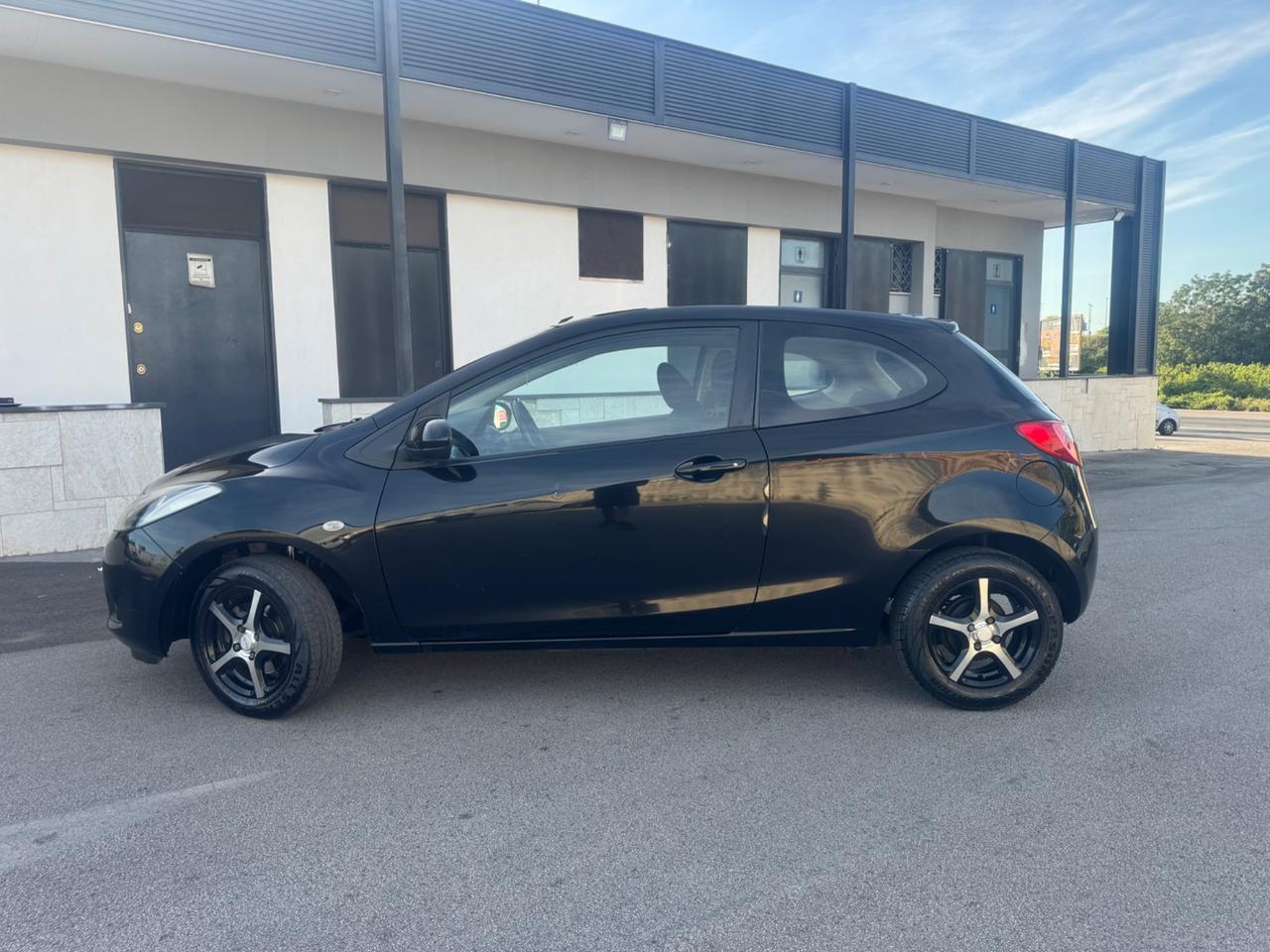 Mazda 2 Mazda2 1.3 B/ GPL 16V 86CV Sport Gen