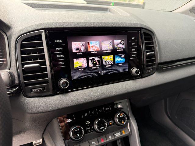SKODA Karoq 2.0 TDI 4x4 DSG SportLine Matrix Navi ACC Camera