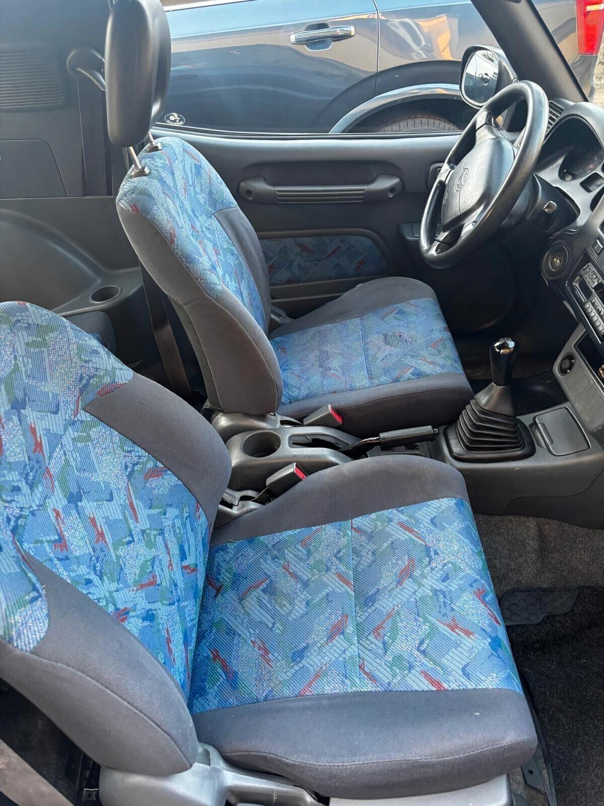 Toyota RAV 4 2.0i 16V cat 4x4 3 porte