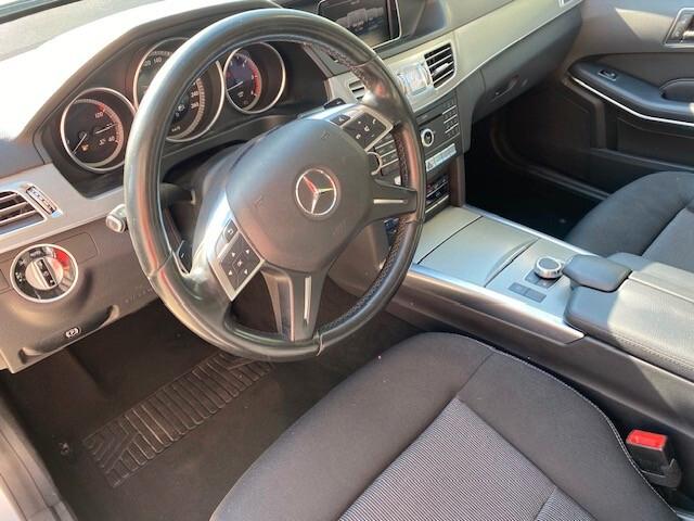 Mercedes-benz E 220 Classe - W212 Berlina bt Executive auto