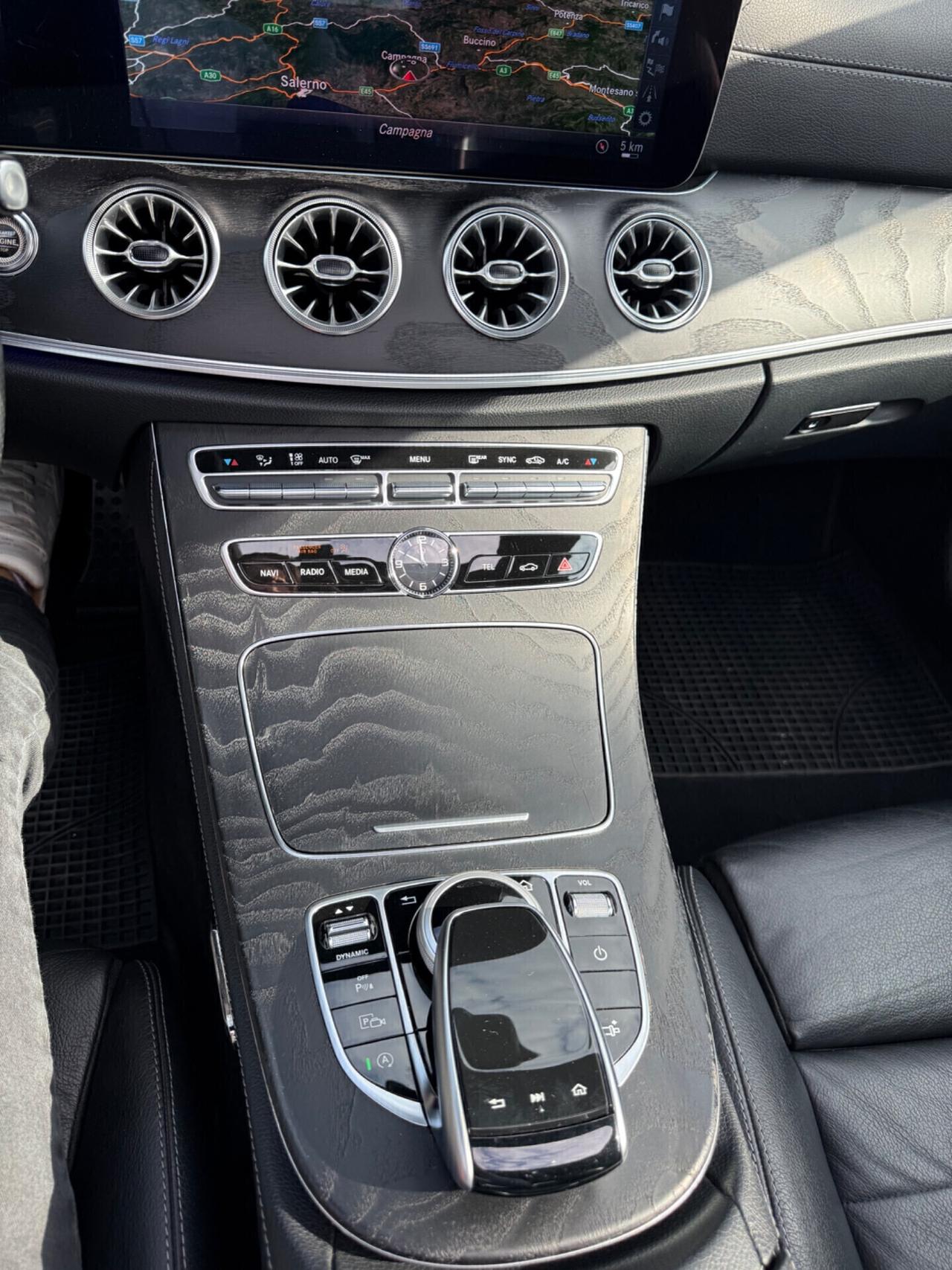Mercedes-benz E 220 d Auto Premium Plus