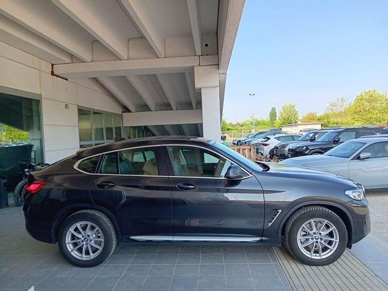 BMW X4 xdrive20d mhev 48V auto