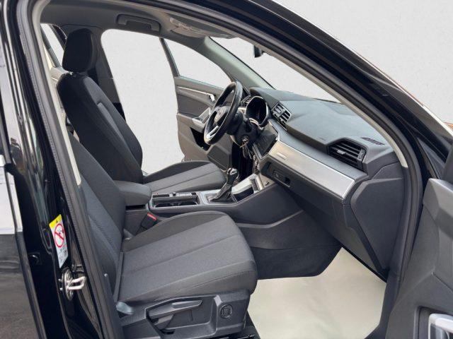 AUDI Q3 35 TDI S tronic S line edition