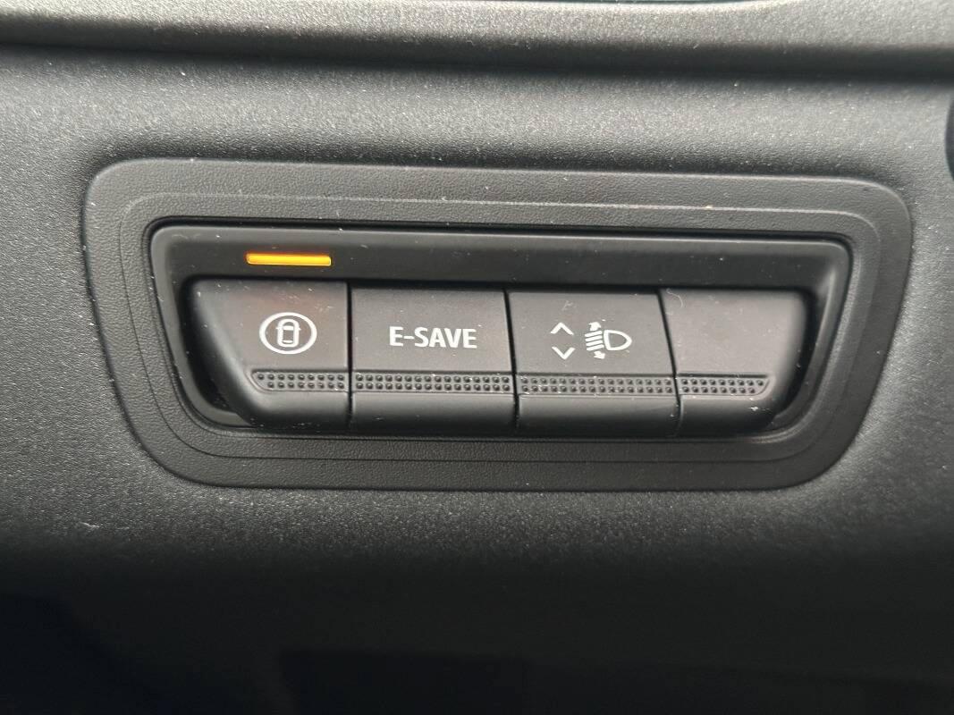 Renault Captur 1.6 full hybr.E-Tech Techno 145cv AUTOM E TELECAM