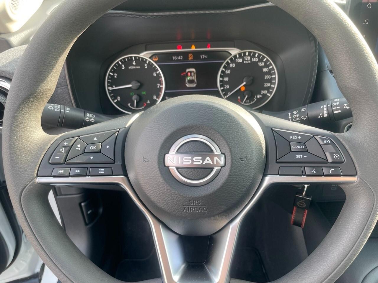 Nissan Juke 1.0 DIG-T 114 CV Acenta KM "0"
