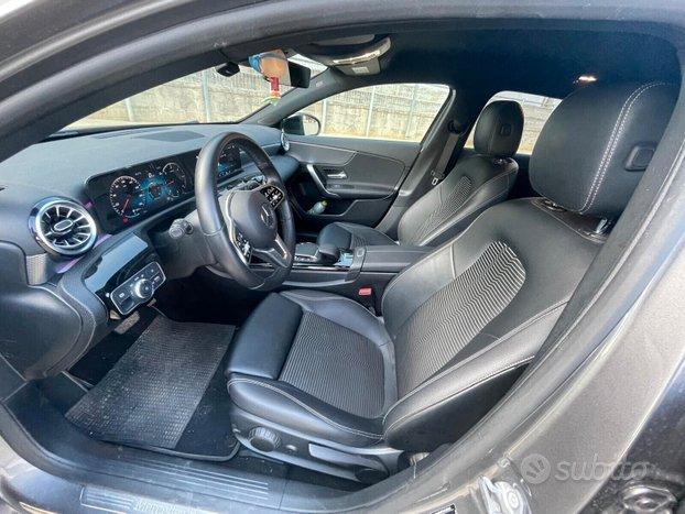 Mercedes-benz A 180 d Automatic Premium