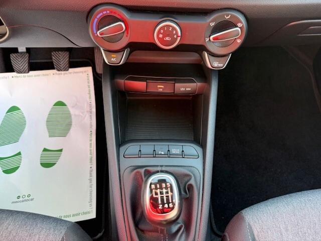 Kia Stonic 1.0 T-GDi 100 CV MHEV MT Urban