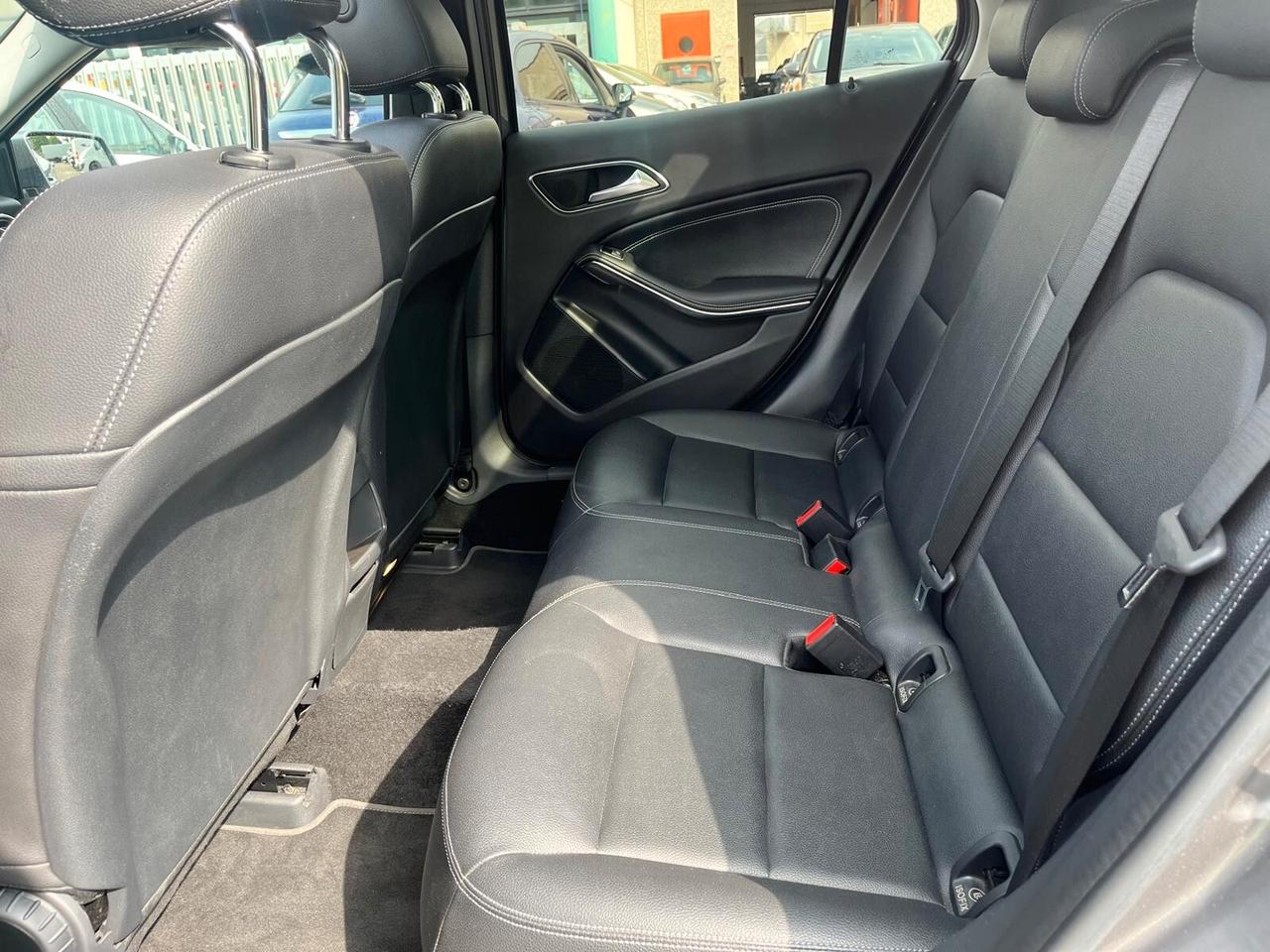 Mercedes-benz GLA 200 d Automatic