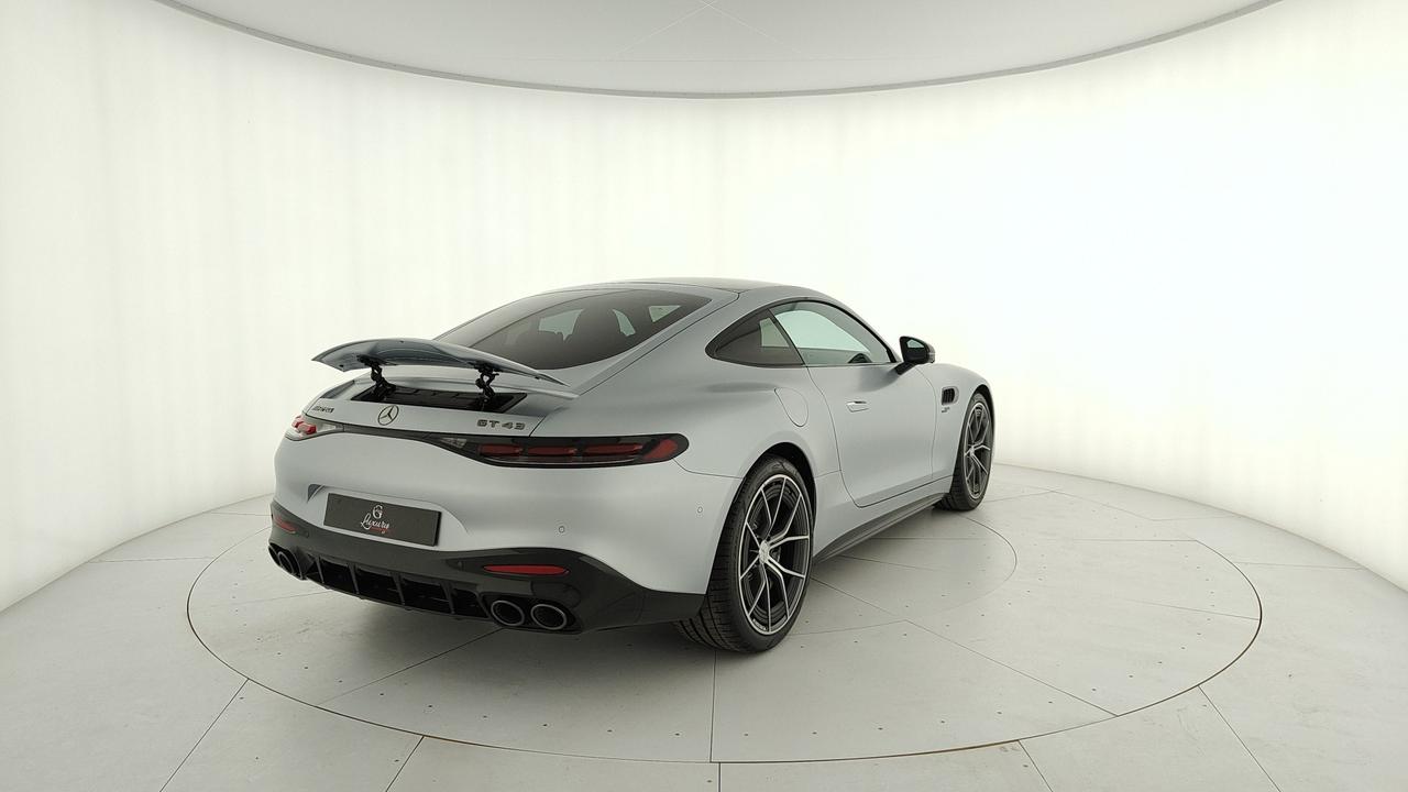 Mercedes-Benz Mercedes-AMG GT 43