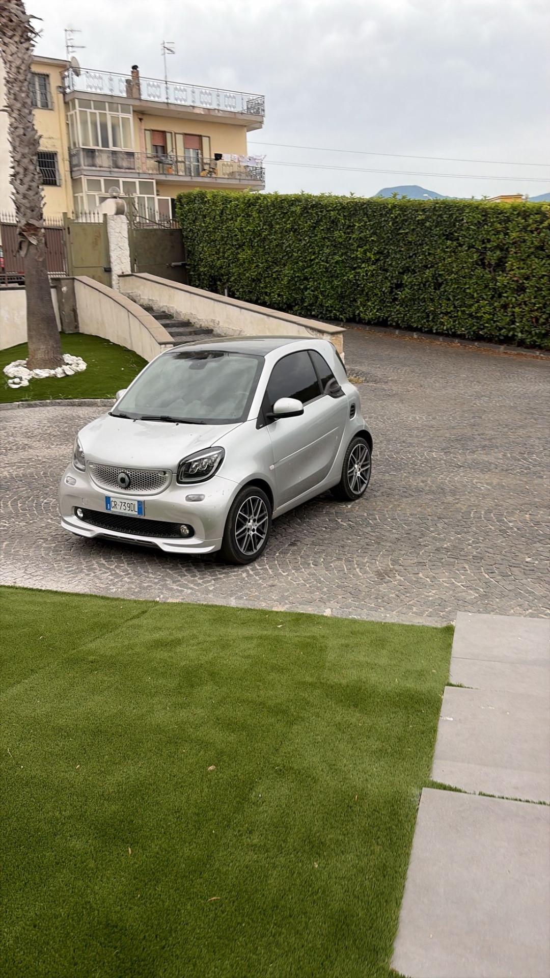 Smart ForTwo Benzina Pack Brabus Cambio Automatico navi pelle