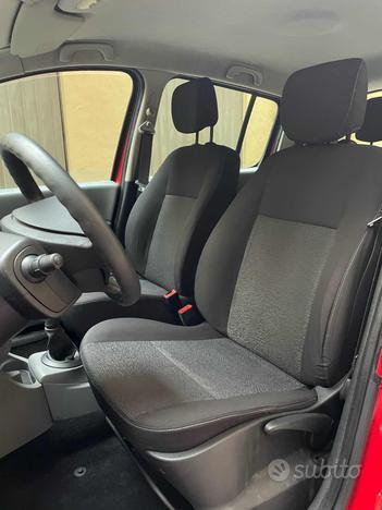 RENAULT Modus 1.2 16V Live