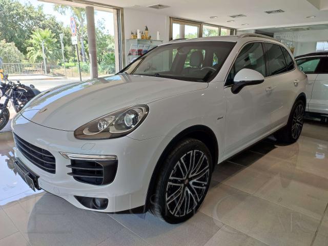 Porsche Cayenne 3.0 D PLATINUM EDITION