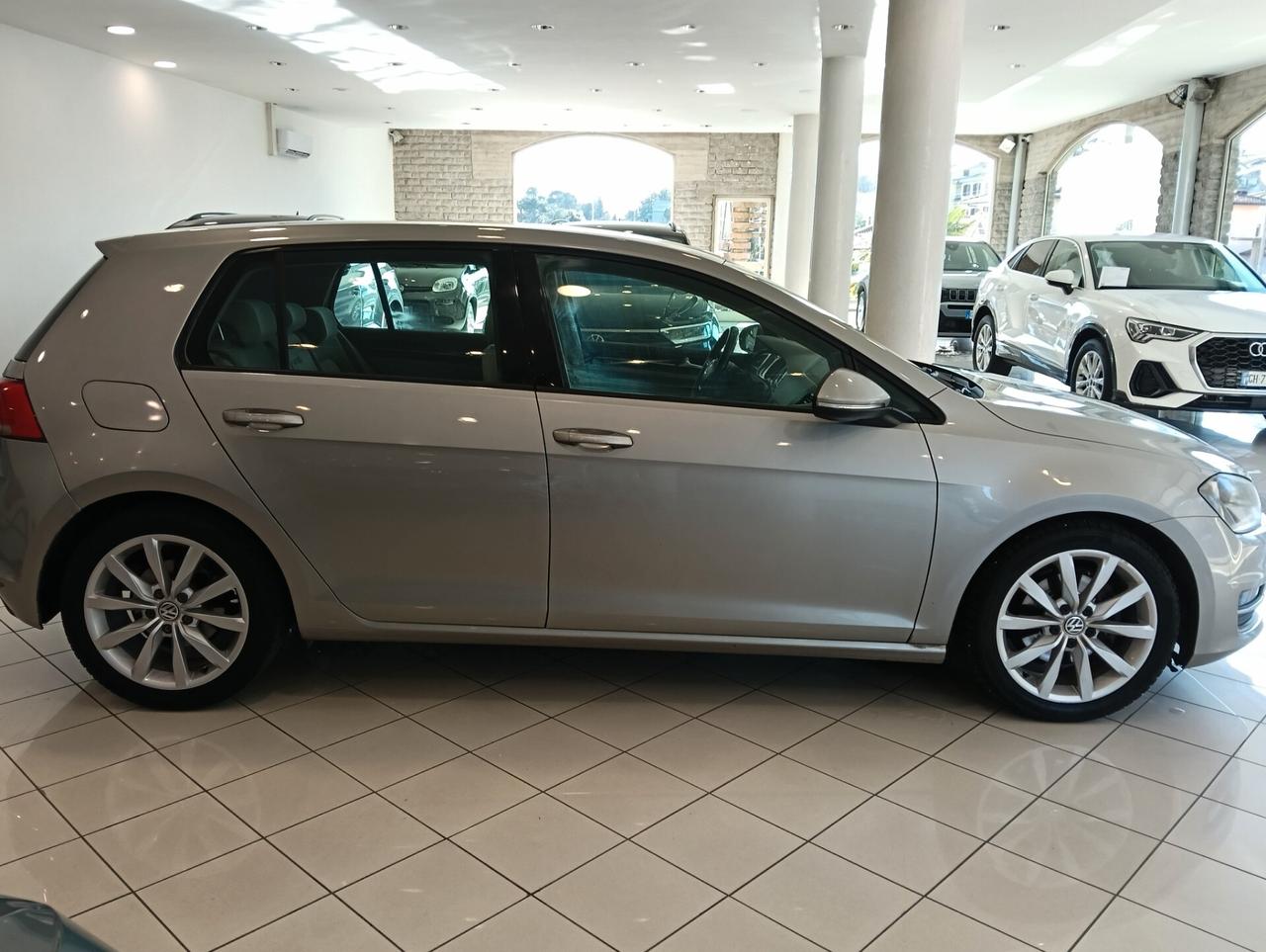 Volkswagen Golf Business 1.6 TDI 5p. Highline