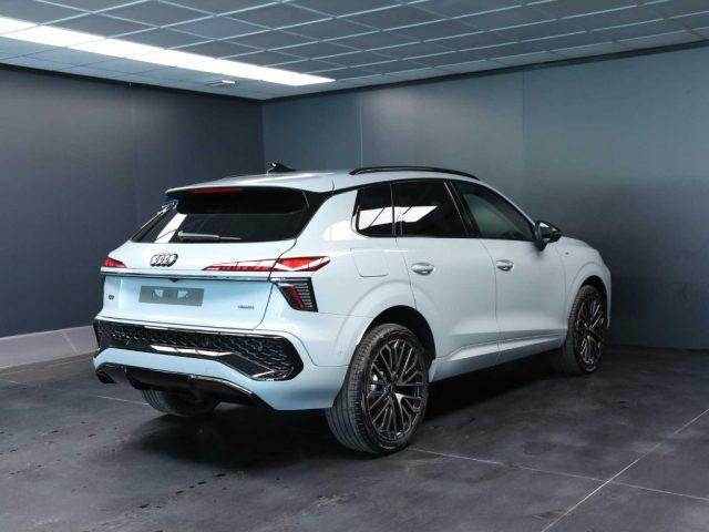 AUDI Q3 TFSI 195 kW quattro S tronic S Line Ed