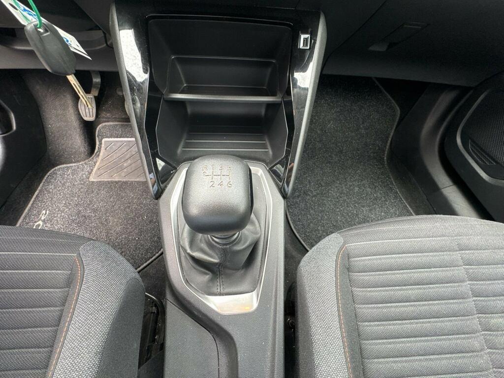 Peugeot 2008 1.2 PureTech Allure Pack
