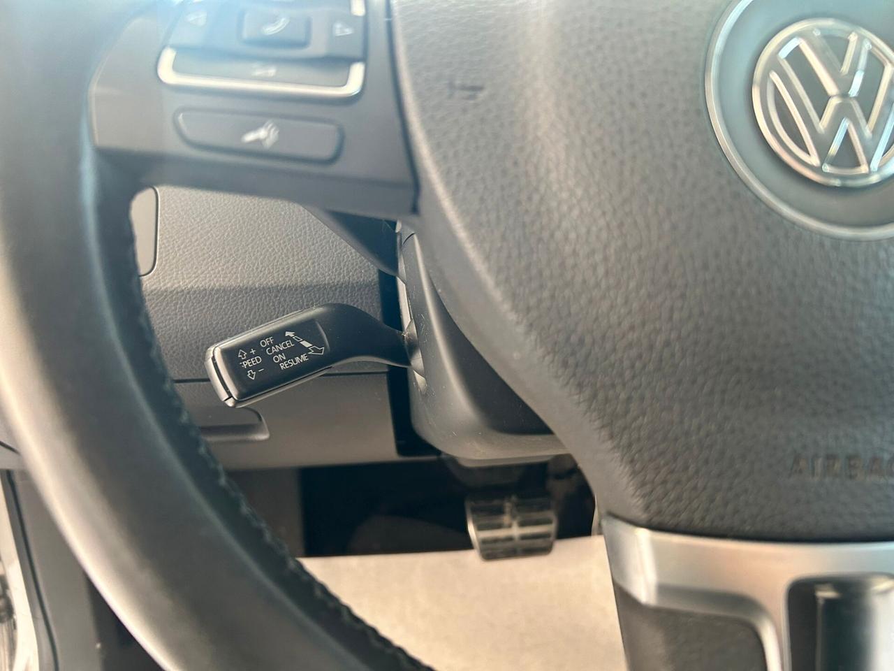 VW Passat Alltrack 2.0 TDI DSG 4motion 2012