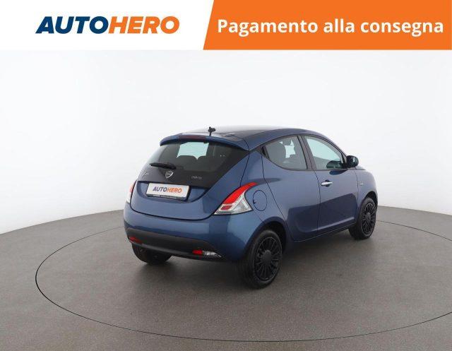 LANCIA Ypsilon 1.0 FireFly 5 porte S&S Hybrid Ecochic Silver