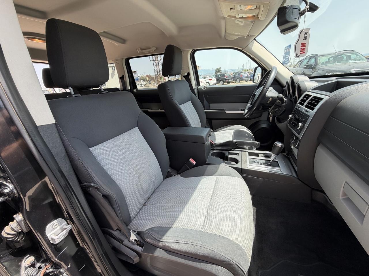 DODGE Nitro 2.8 CRD SXT 4WD GANCIO TRAINO