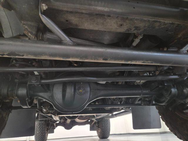 LAND ROVER Defender 110 2.4 TD4 SE DA AMATORE