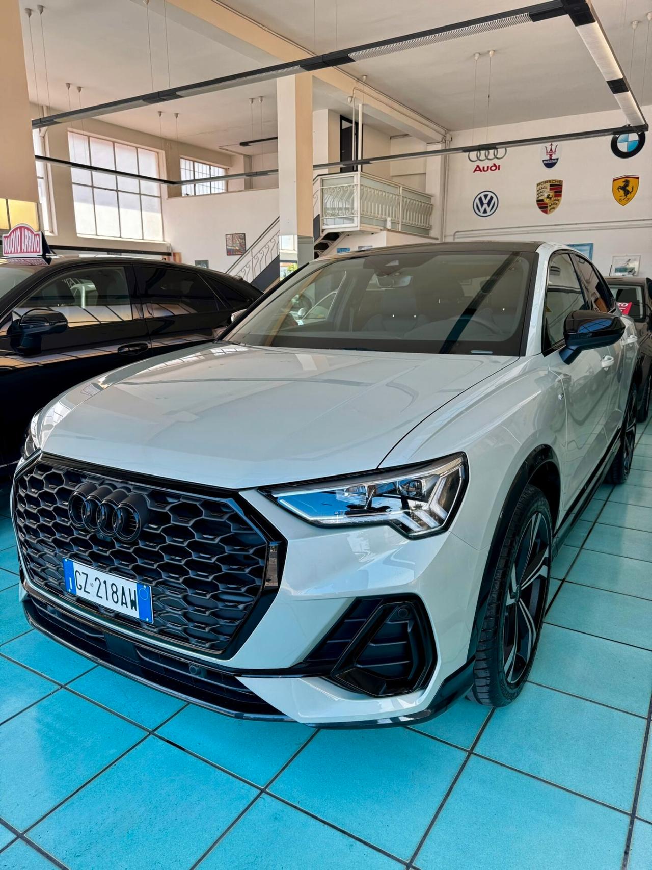Audi Q3 SPB 35 TDI S tronic S line Black identity
