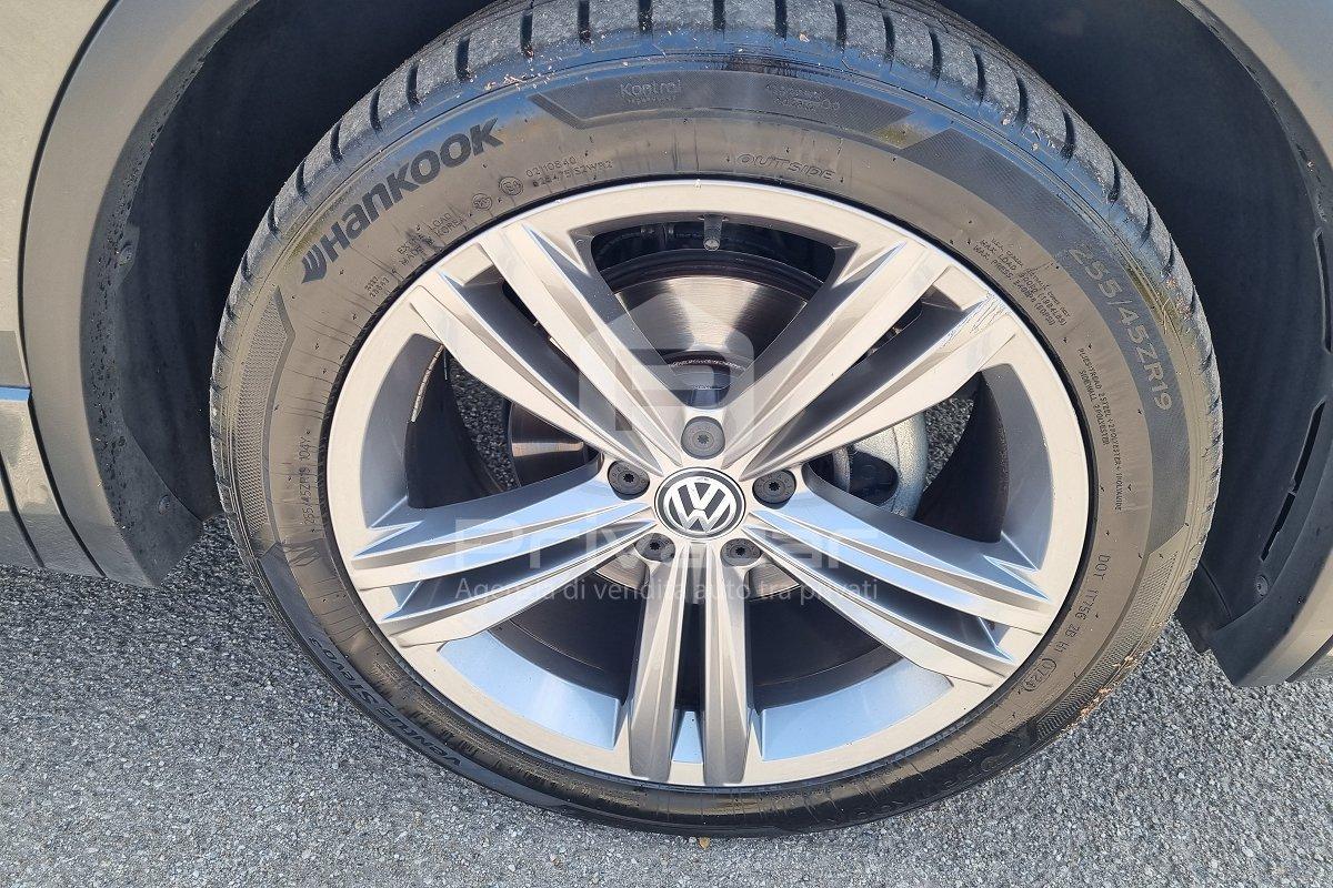 VOLKSWAGEN Tiguan 2.0 TDI SCR DSG Sport BlueMotion Technology