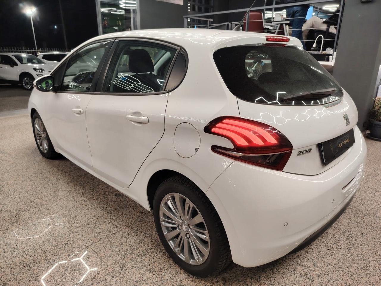 Peugeot 208 PureTech 82 5p. GPL