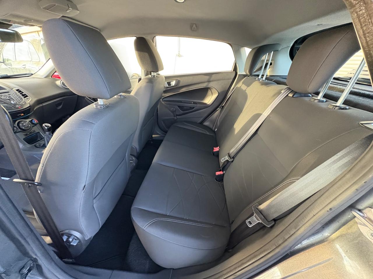 Ford Fiesta 1.5 TDCi 75CV 5 porte Business