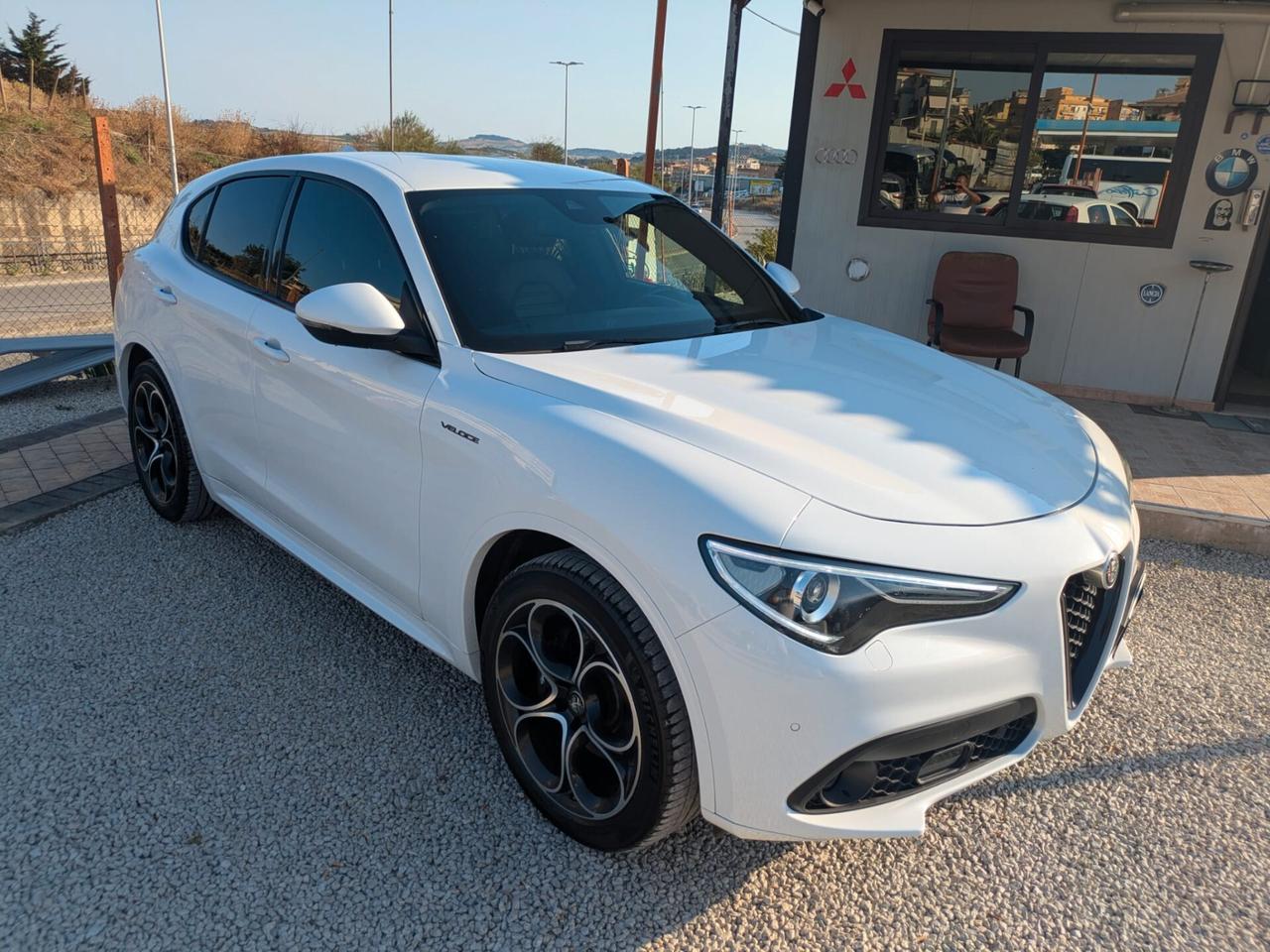 Alfa Romeo Stelvio 2.2 Turbodiesel 210 CV AT8 Q4 Veloce Tì