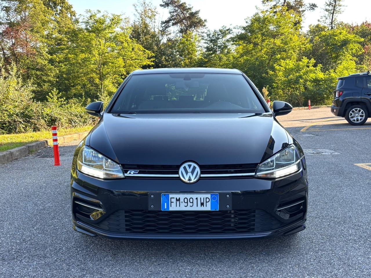 Volkswagen Golf 1.4 TSI 125CV DSG 5p. Executive BlueMotion Technology R-LINE