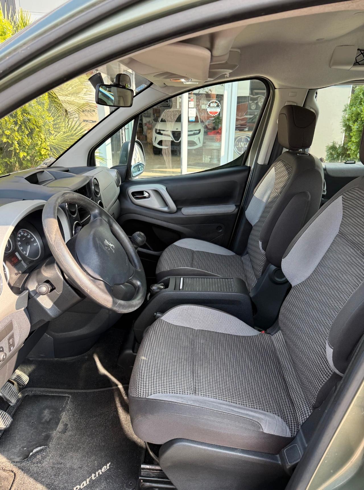 Peugeot Partner Tepee 1.6 HDi 92CV Premium