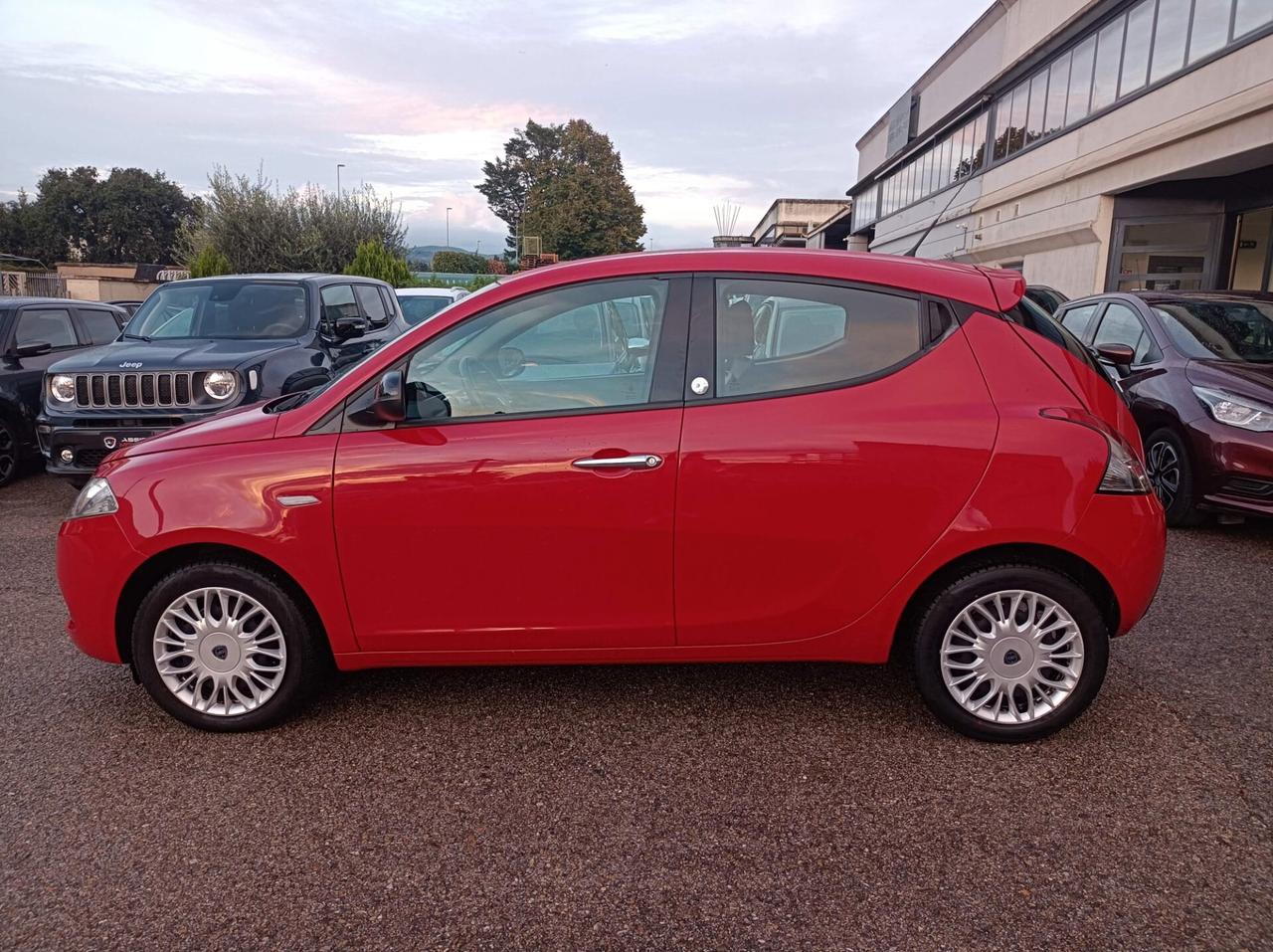 Lancia Ypsilon 1.2 69 CV 5 porte GPL Ecochic Mya