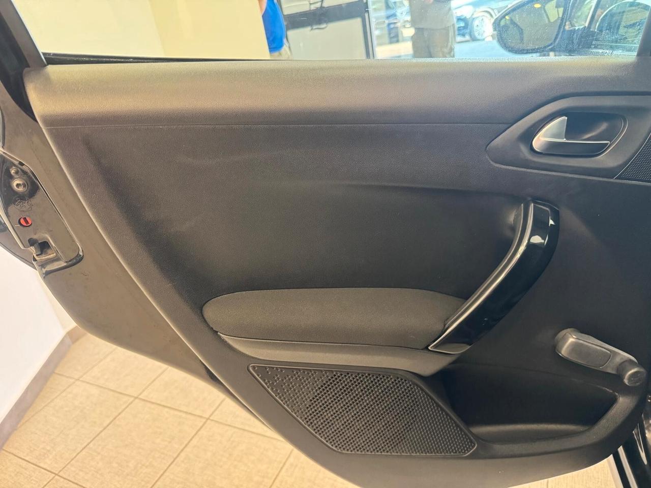Peugeot 208 BlueHDi 75cv Allure neopatentati
