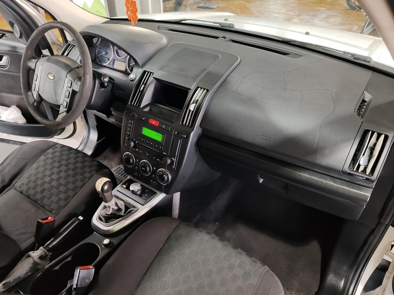 Land Rover Freelander 2.2 TD4 S.W. SE