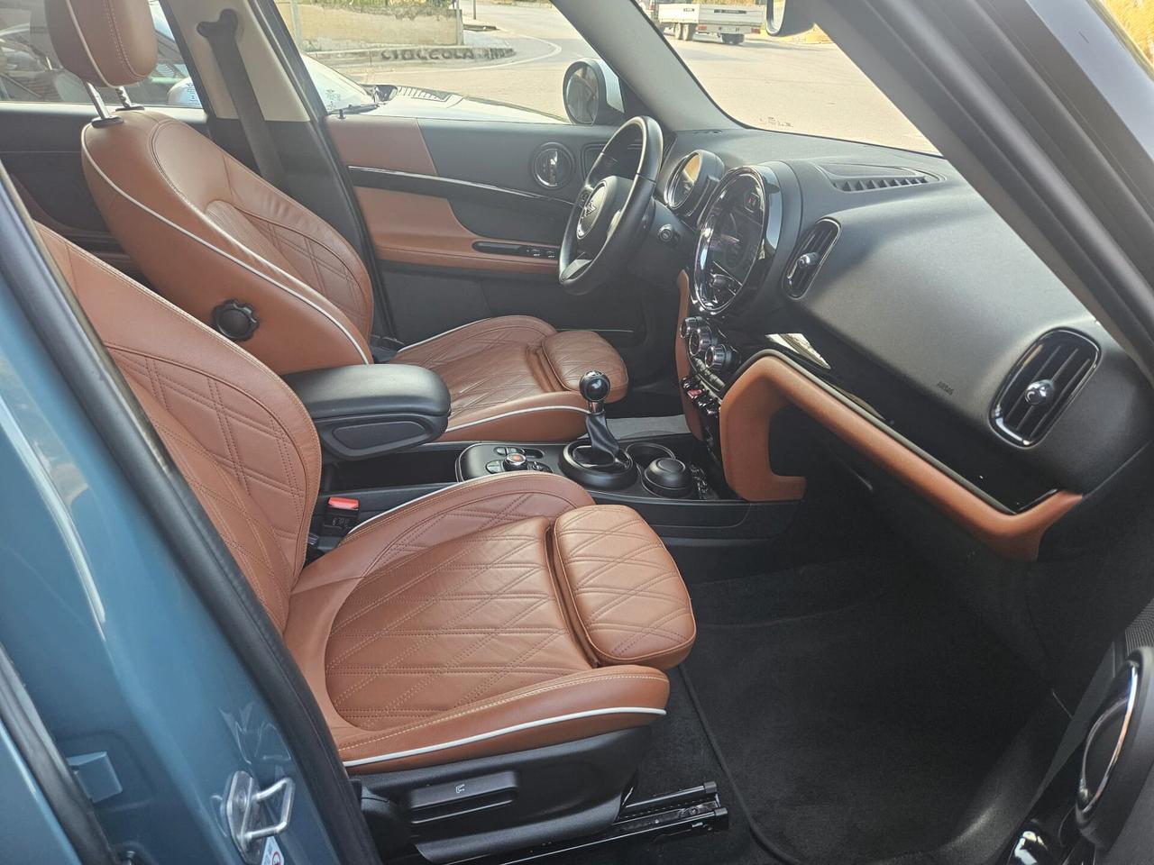 Mini Coutryman Cooper D 2.0 110KW IVA ESPOSTA