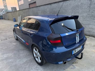 BMW 116i BENZINA EURO4 GANCIO TRAINO 1200KG