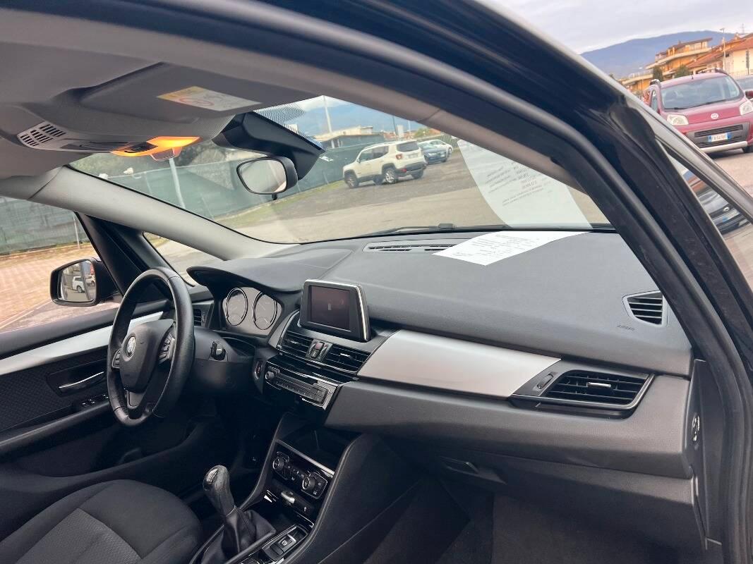 BMW Serie 2 216d Business