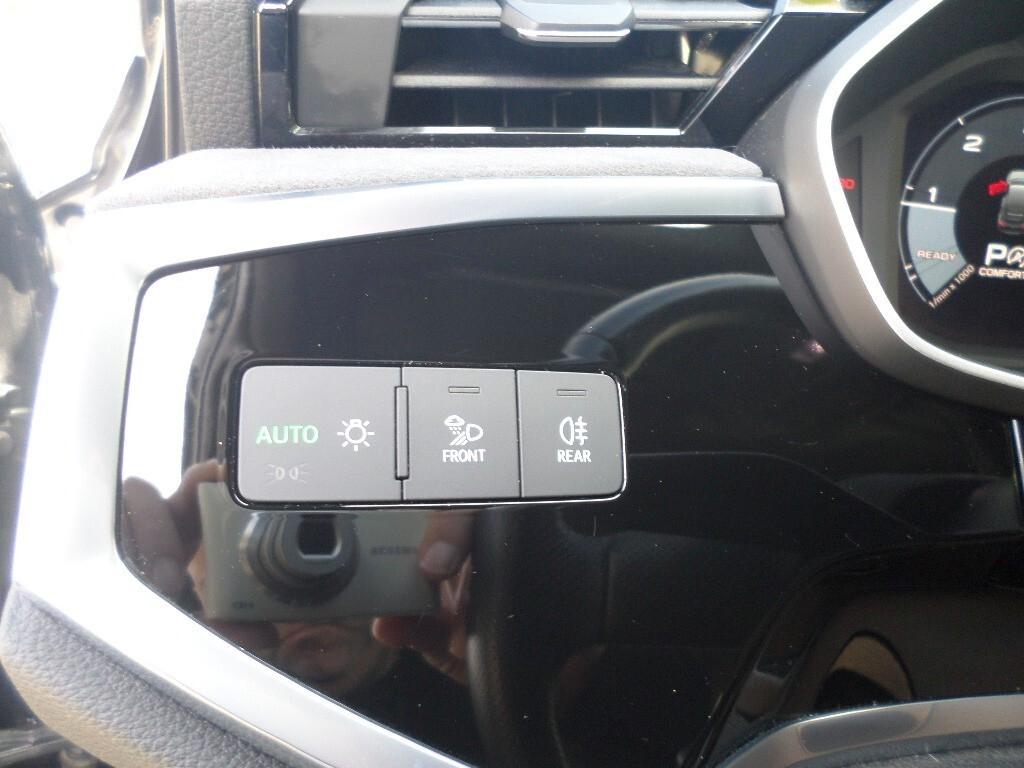 Audi Q3 SPB 35 TDI quattro S tronic Business Plus