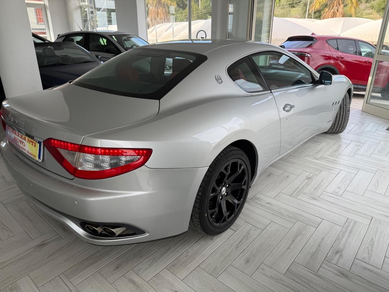 Maserati GranTurismo 4.2V8 405cv CARTIER FERRARI ENGINE2014