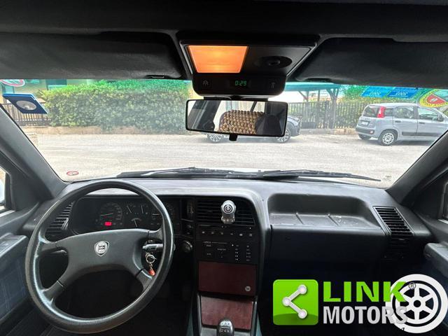 LANCIA Thema .