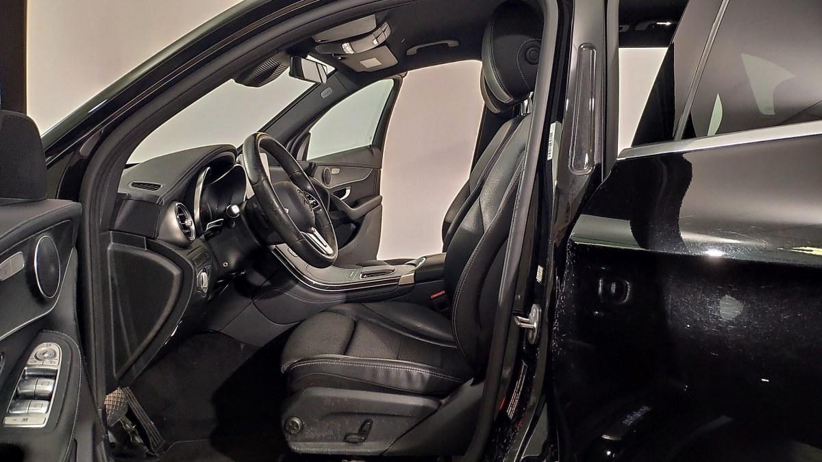 MERCEDES Glc SOLO PER COMMERCIANTI AUTO SENZA GARANZIA