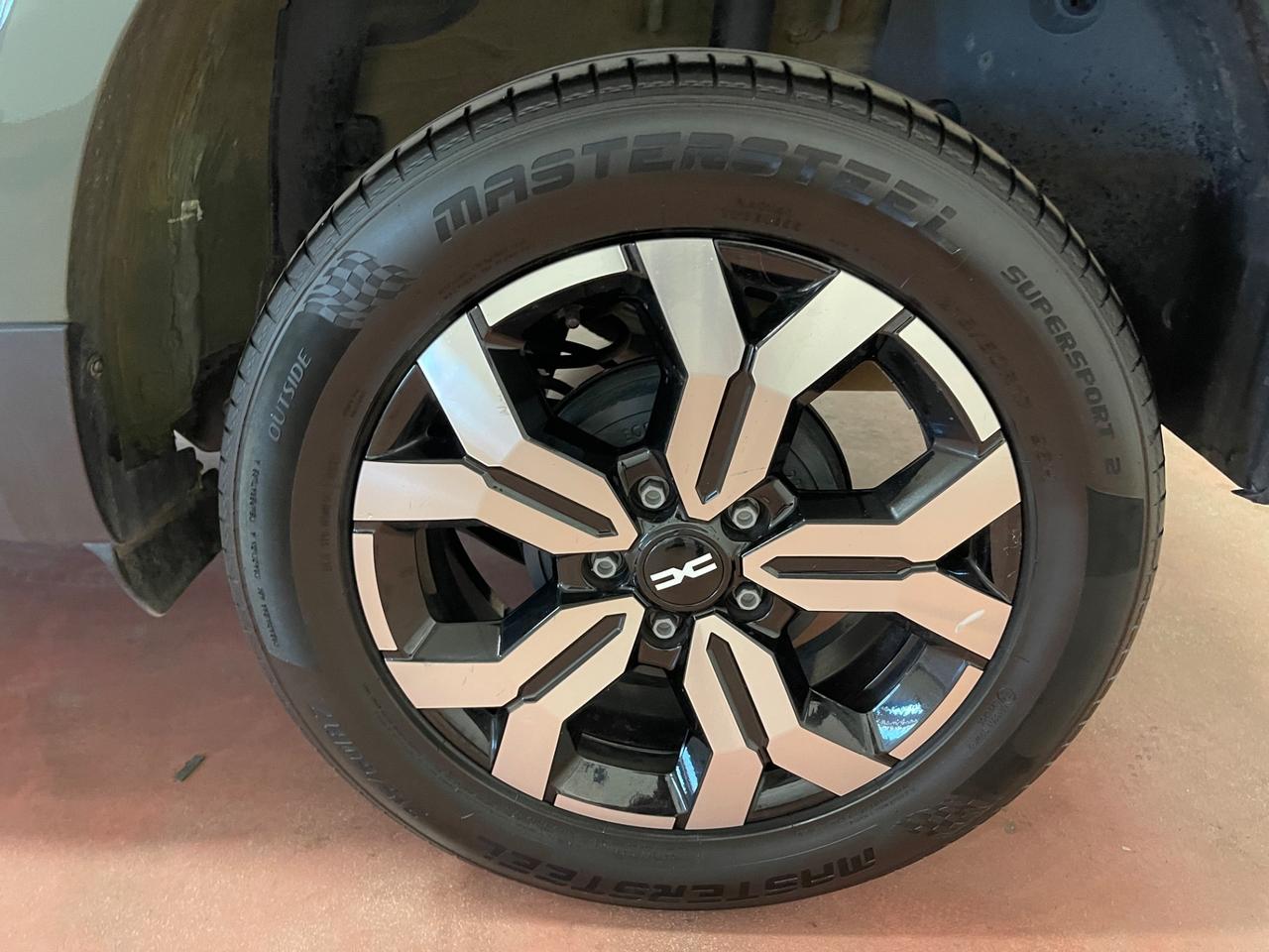 Dacia Duster 1.0 TCe GPL 4x2 Prestige Up