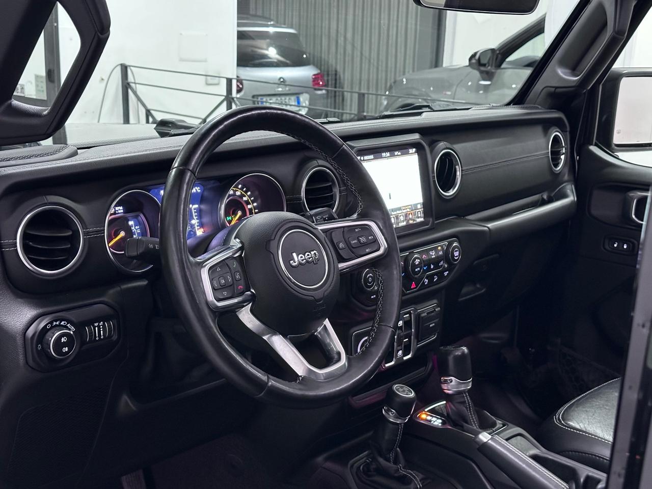 Jeep Wrangler Unlimited 2.2 Mjt II Sahara