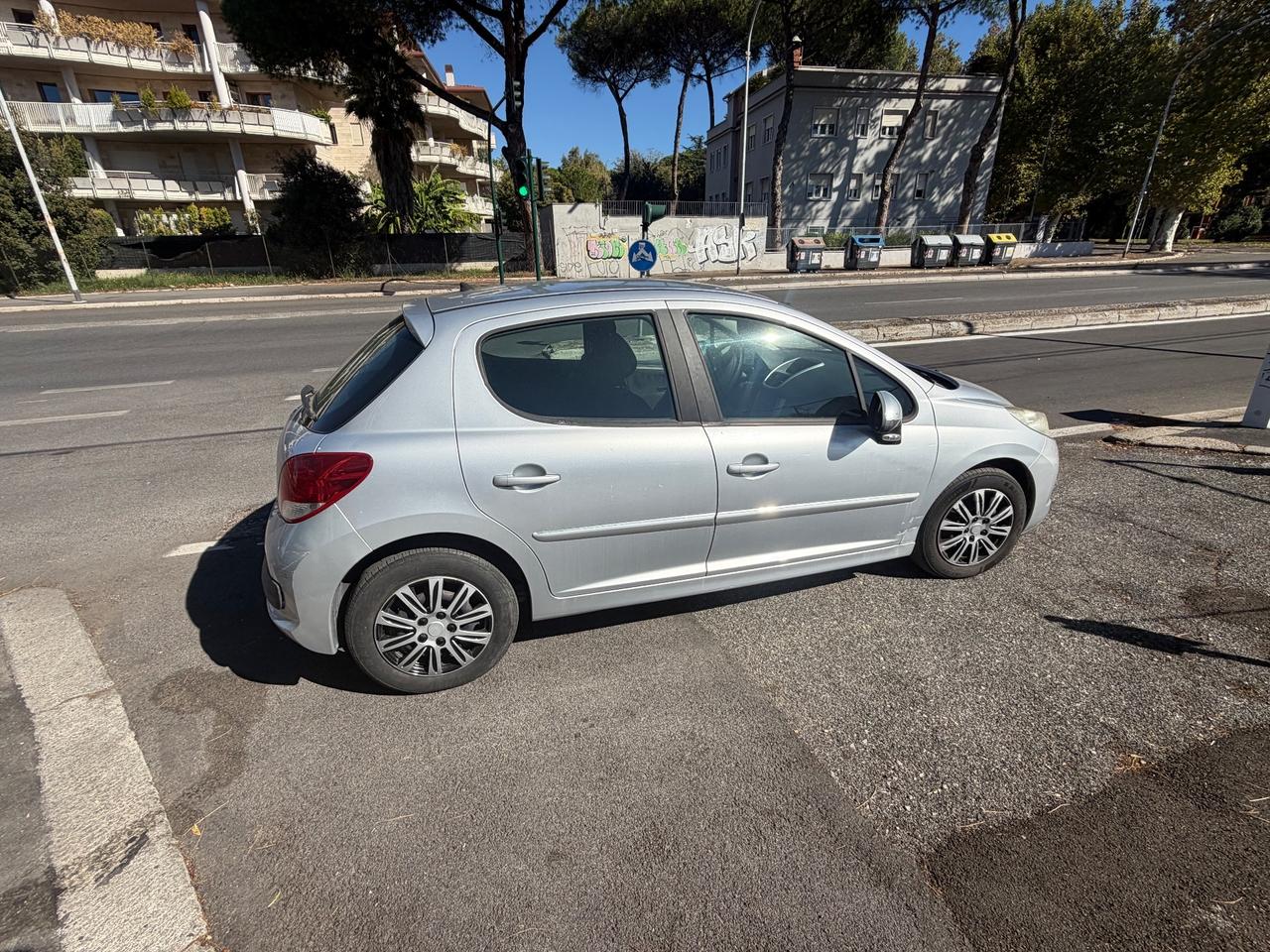 Peugeot 207 gpl 5porte manuale