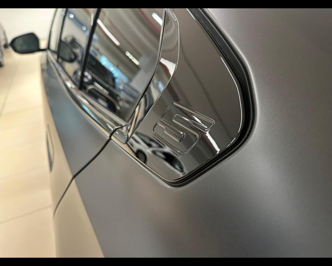 BMW 530e Berlina