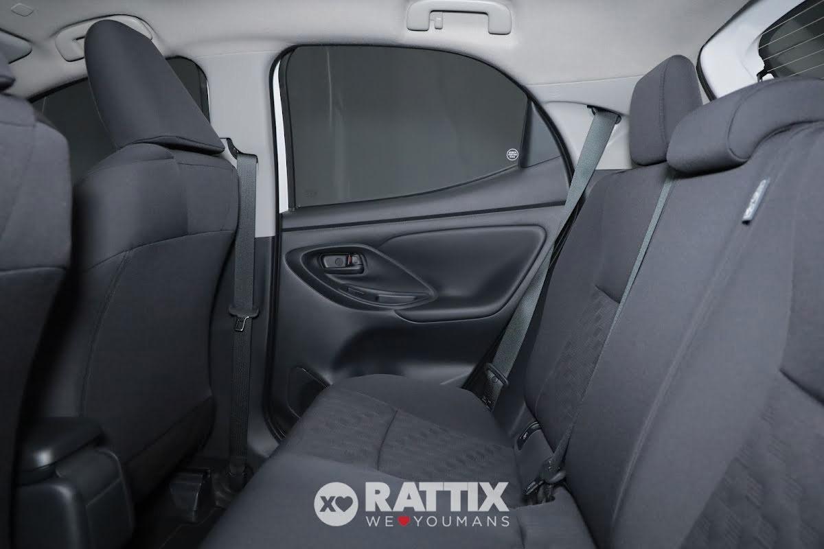 Toyota Yaris 1.5 Hybrid Active + Business Pack