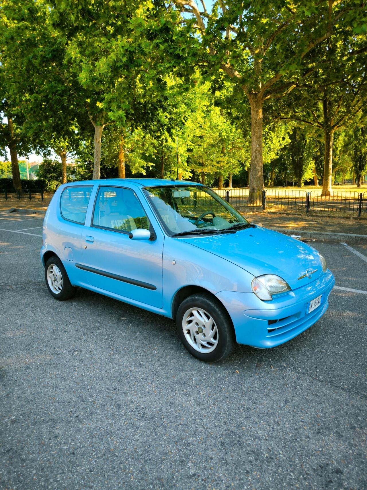 Fiat 600 1.1 50th Anniversary GPL