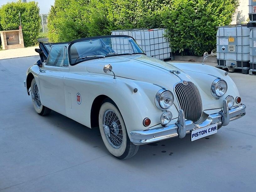 Jaguar XK 150
